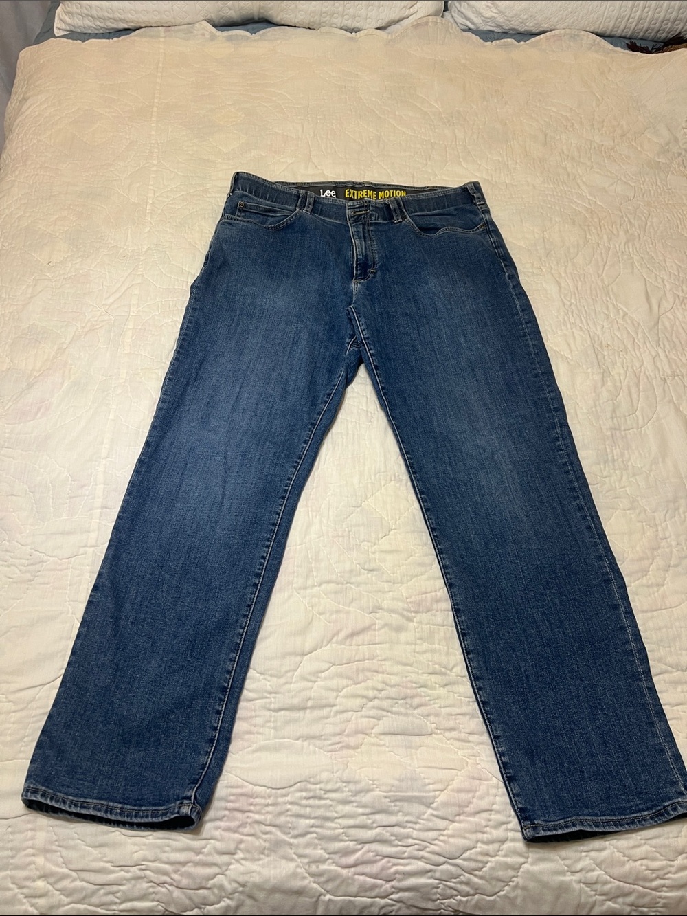 Lee Men's Relaxed Straight Jeans - Dark Blue